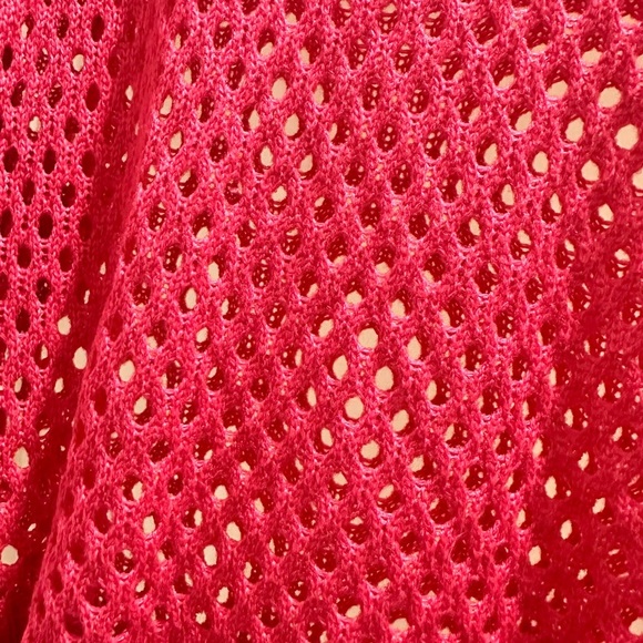 Vibrant Hot Pink Mesh Sweater with shoulder pads - Picture 4 of 5